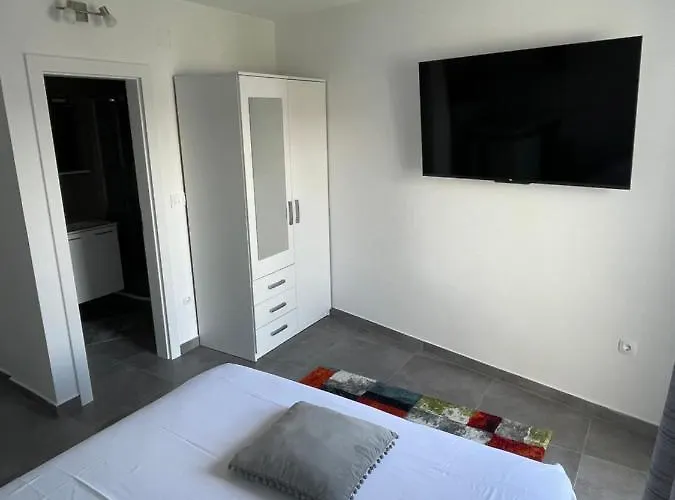 Milena Sweet Apartment-with A Pool Appartement *