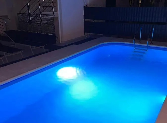 Appartement Milena Sweet Apartment-with A Pool *