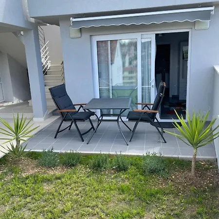 Milena Sweet Apartment-with A Pool * 特罗吉尔
