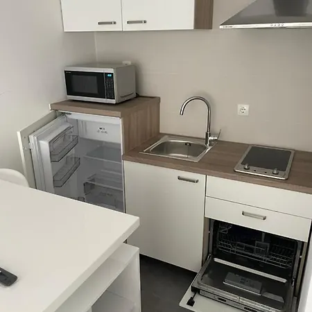 公寓 Milena Sweet Apartment-with A Pool